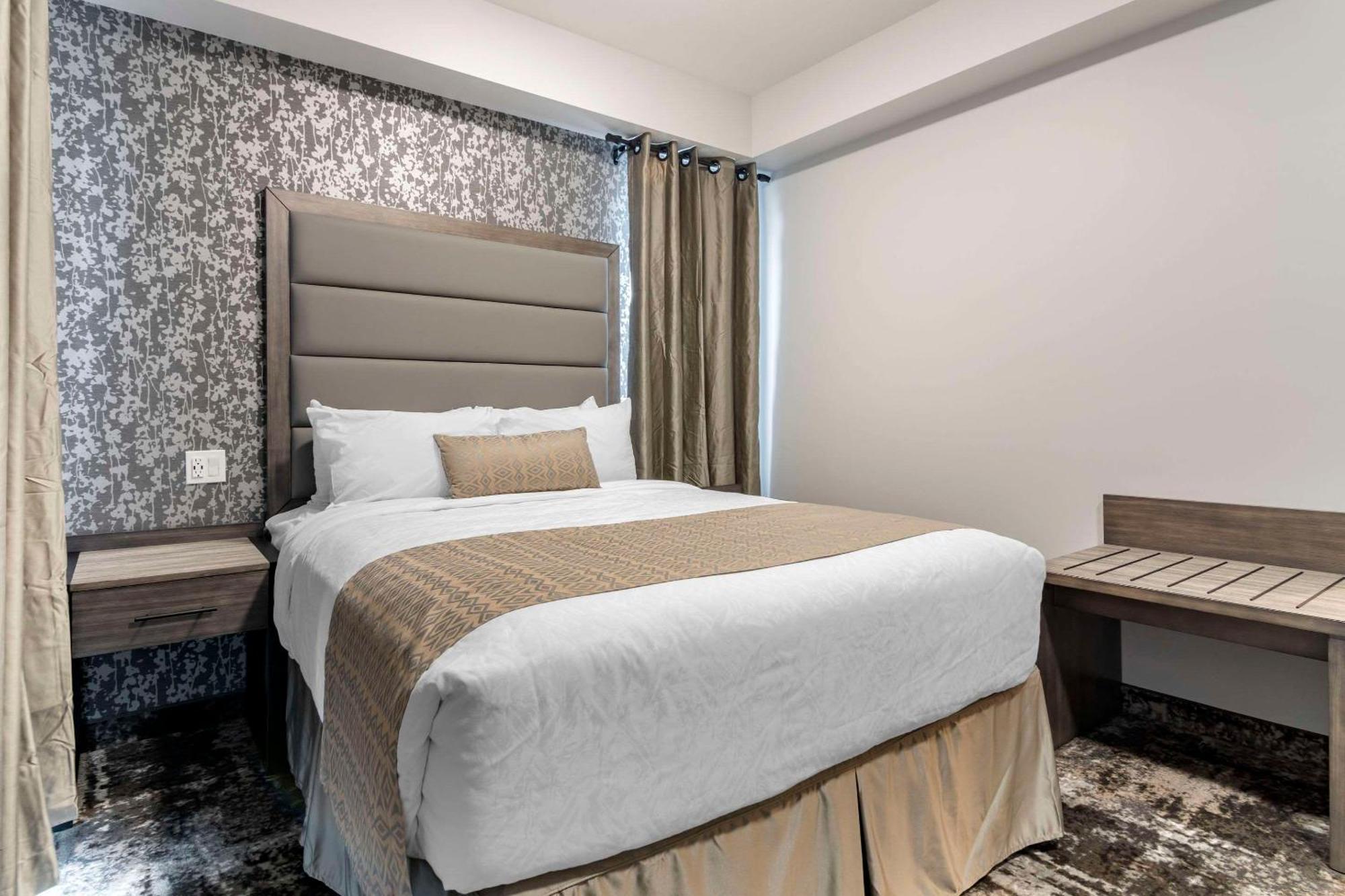 The Hue Hotel, Ascend Hotel Collection 坎卢普斯 外观 照片